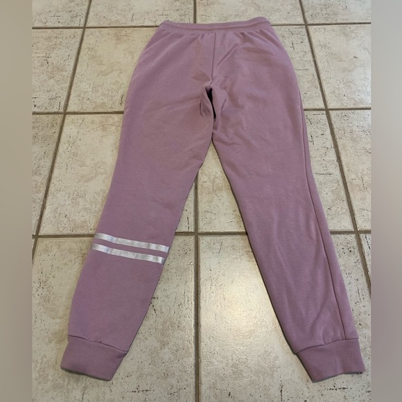 GUESS Los Angeles Mauve Joggers with Metallic Stripes - Size XS - Picture 6 of 7